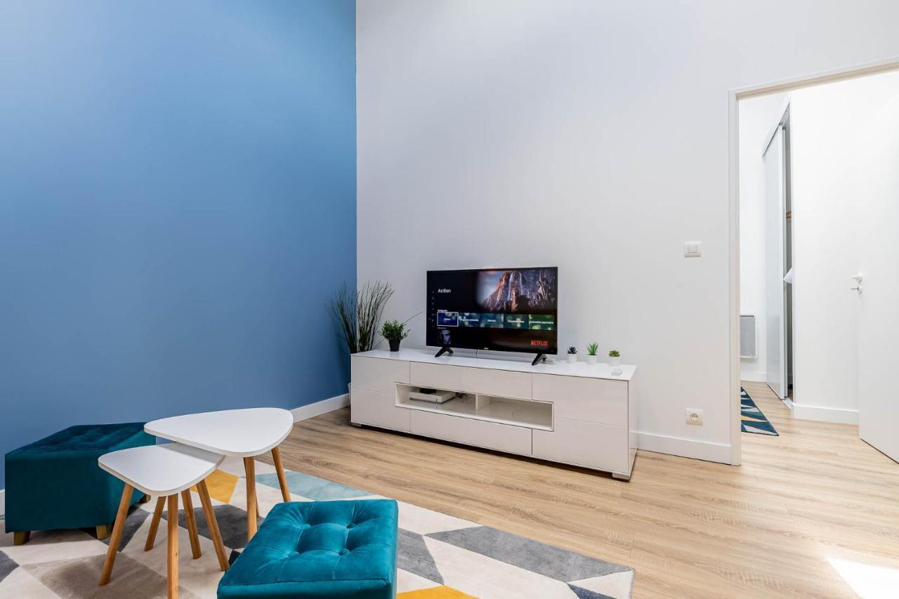 Aux Portes De Bordeaux Le Loft Samba Mindurguest Begles Bagian luar foto